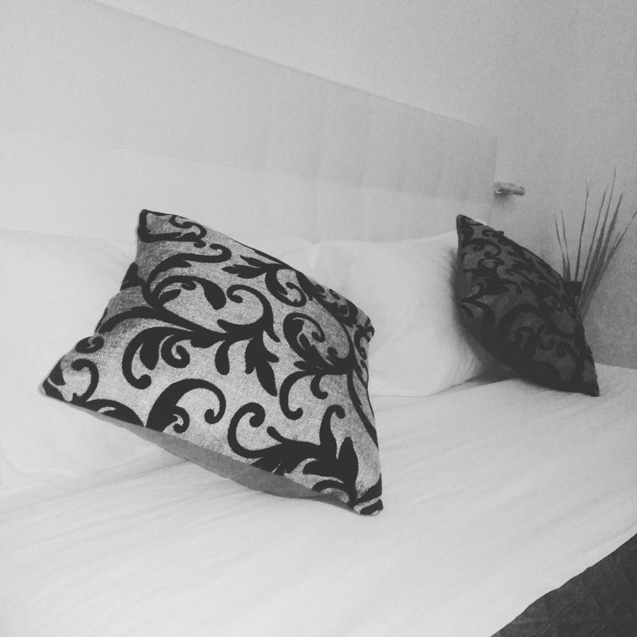 Lazy Gio Guest House Rom Eksteriør billede